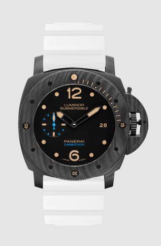 Panerai Submersible Carbotech 47mm Replica Watch PAM00616